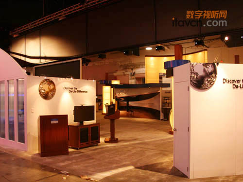 DA-LITE多款投影幕亮相Infocomm2010