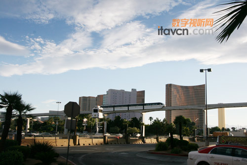 Infocom2010 ��˹�S��˹�־��S����