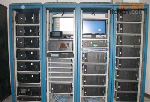 ITAV���y�ɿ���Ʒ�п�ϵ�y����infocomm