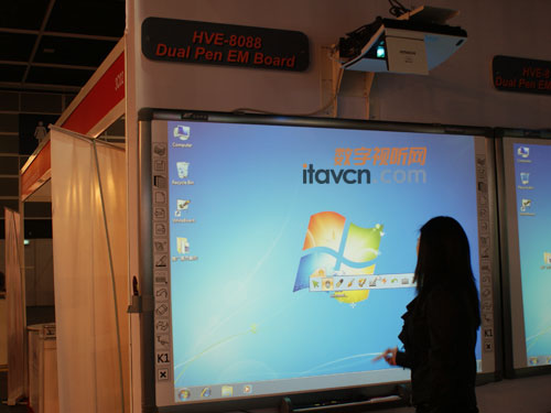 共赴盛宴 鴻合全線產(chǎn)品齊聚Infocomm