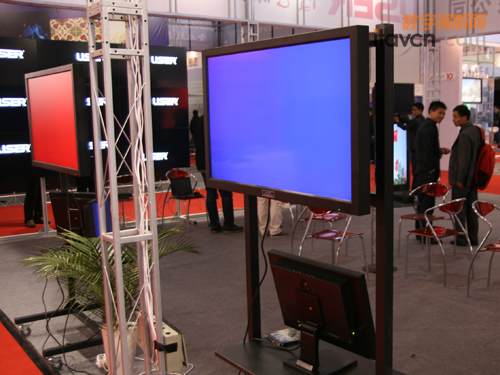 優(yōu)色專業(yè)顯示器