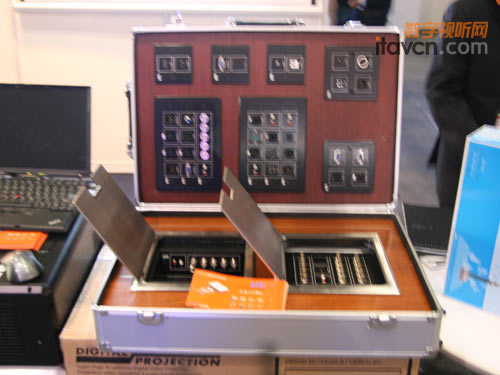 BTIT��ý�wģ�K�ӿڼ��B�Ӽ���Q����