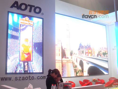 �W��LED�@ʾ���И˶��������^�@ʾ�Ŀ