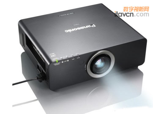 ����PT-FD605����ͶӰ�C