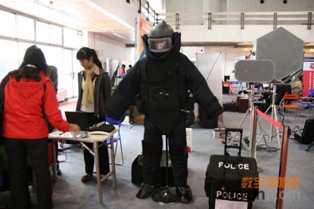 ȫ�����b��ģ��