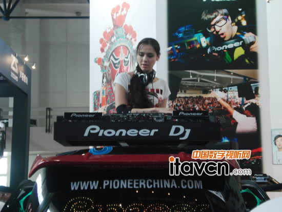 palm 2011��DJ�ܽo��