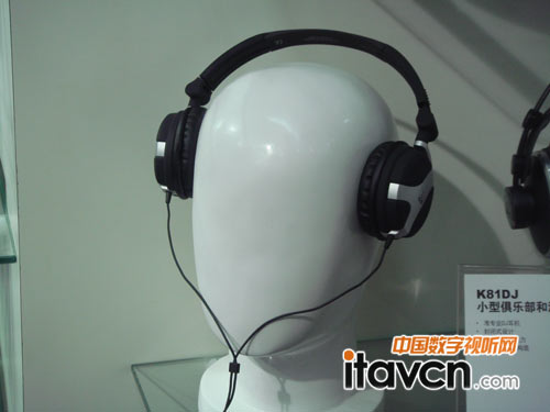 AKG K81 準專業(yè)DJ耳機