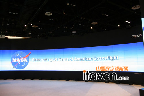 歐麗安無縫拼接墻 有夠長吧!