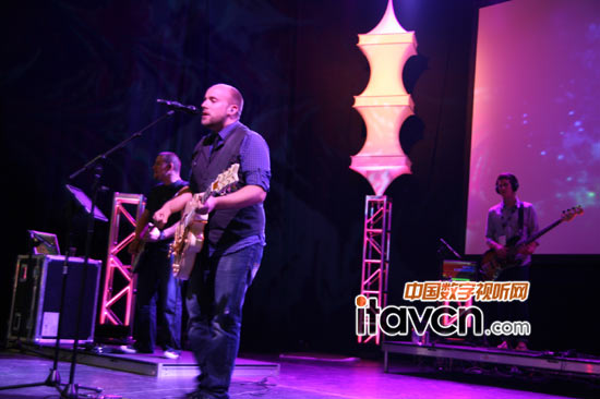 �F��������