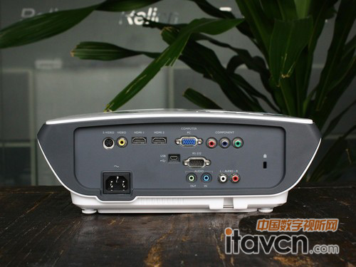 ����W710STͶӰ�C�ӿ�