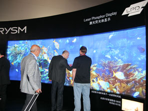 Prysm����ɹ��w�@ʾϵ�y(t��ng)����Infocomm