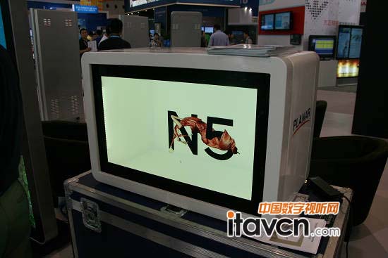 ƽ�_��Planar��32Ӣ��͸��Һ���@ʾ�@ʾ��