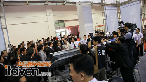 �ϓ������������͇�����ͨ��&bull;���R�T���S���_չ�^���^�{��