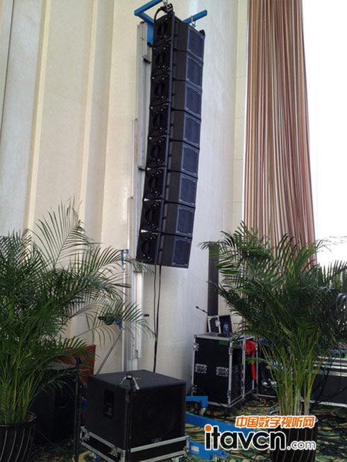 Versarray112������� 