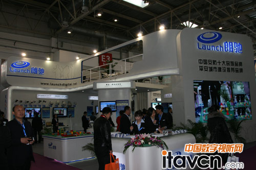 朗馳攜超高清系列亮相2012北京安博會