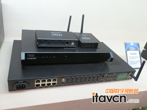 �f��D������̖ݔ��