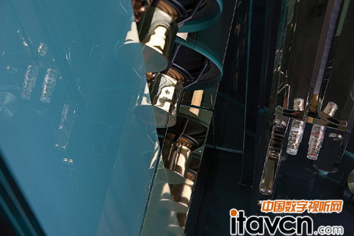 ���w���Զ�N��ͬ�����ںϵĲ������Լ��׺��и�ĽM��,�Խ��يA�ϲ������ȸ��O��Ч�ʵ�������