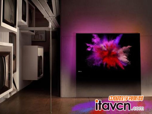 全新的Philips DesignLine系列有著現(xiàn)代簡約的外觀,沒有可見的框架或支撐