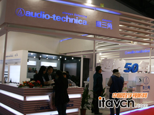 �F����չ�_