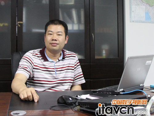 ��Ѹ�_(d��)�S��������(qi��ng)��Ʒ�ƶ�λ ������ɫ