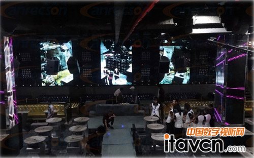 機械化自動移動式拼接墻—安立信在夜場首家推出