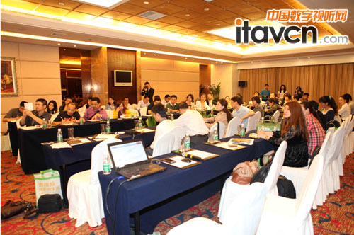 �D�飺������ҕ2013����ý�wҊ(ji��n)���(hu��)�F(xi��n)��(ch��ng)