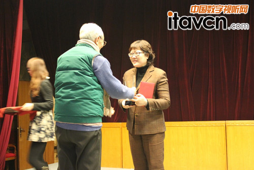 �����s�@4���