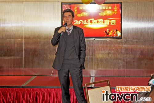 穎網科技董事長肖總致辭