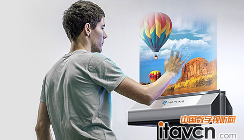 這就是來自俄羅斯最新科技產(chǎn)品——空氣顯示屏(Displair)