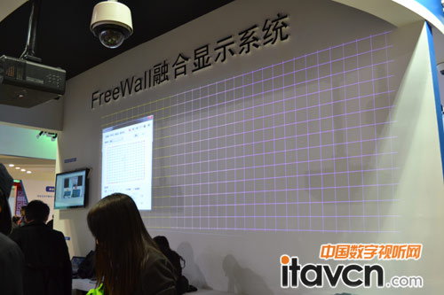 ��ʢ��Ϣչ��FreeWall�ں��@ʾϵ�y(t��ng)