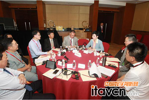 �ψD����Դ/�YԴ�A��CEOʹ�Æ��أ�QITUO��ͬ�����Ն�Ԫ QT-TC501R���g�T��ԪQT-TC501E