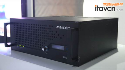 �D5 MiNiCON�D�������