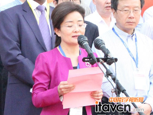 �����и����L��z�������~ 