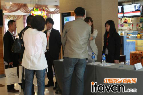 �W��2014�����^������ُ��؛�̕���Ļ