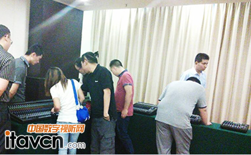 RunningManȫ��Ѳչ����վ�F��