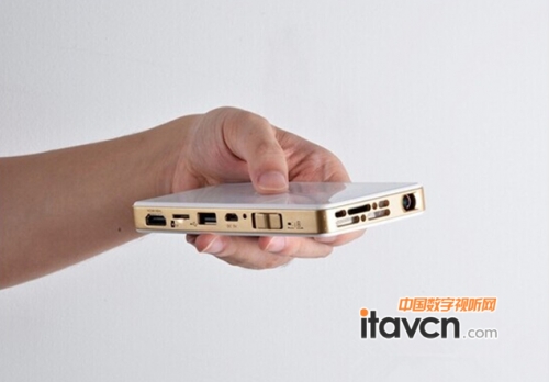 �������� �ֳ�΢��ͶӰ�ᘷҕQ6�W��Մ