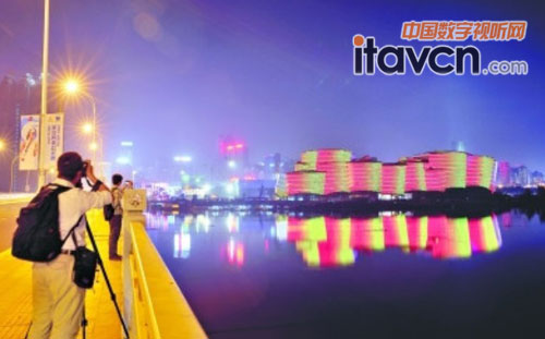 贏康參與武漢萬(wàn)達(dá)電影樂(lè)園和漢秀劇場(chǎng)項(xiàng)目