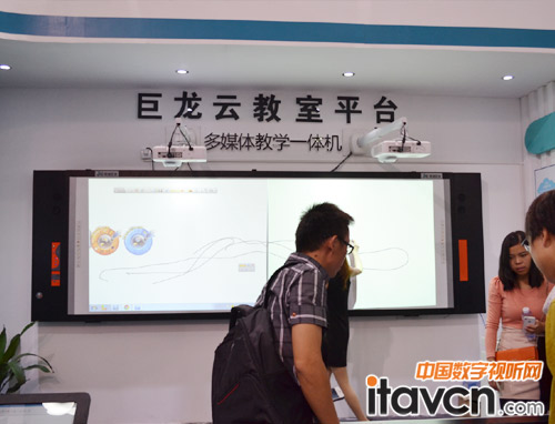 ���ھ����ǻ۽������w��Q����