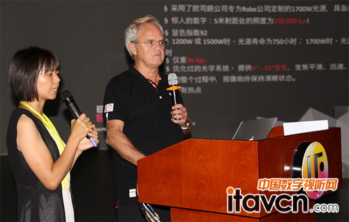 ROBEȫ���N�۲����OHarry