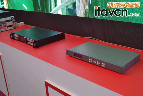 邁普展多屏拼接處理器