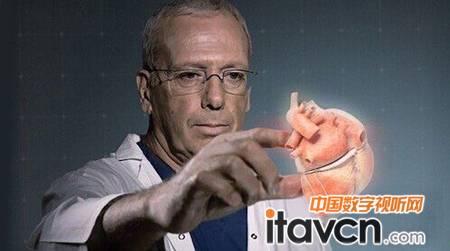 醫用3D全息圖像可飄浮在空中,醫生能通過觸控筆或直接用雙手與其互動