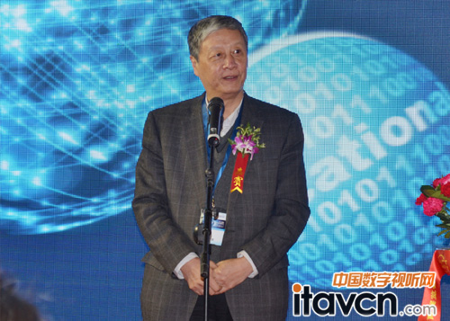 �Ї����H�ǻ۽���չ�ھ��_Ļ--���e���o