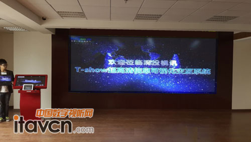 2X4 DLP拼接+T-Show系統(tǒng)解決方案