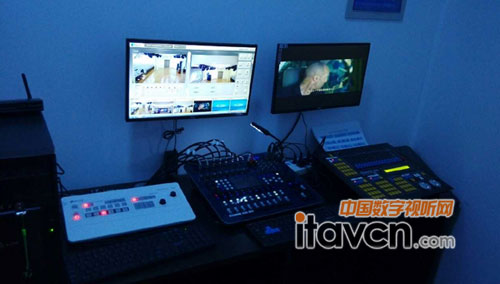 PAL VARYAG12�����{���_���ìF��