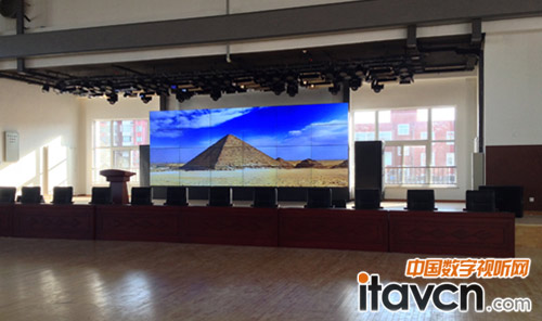 �@���^4X6LCD�@ʾϵ�y(t��ng)