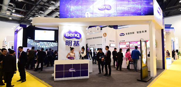 ��������ИI������InfoComm��Ů���