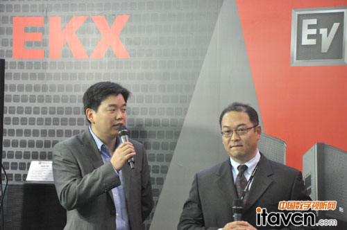 博世全球便攜揚聲器產品經理Andrew Cho先生及博世中國通訊系統高級產品市場經理張星先生