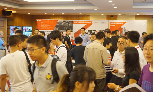 ��ҕ�wͨ2015Ѳչ����վ