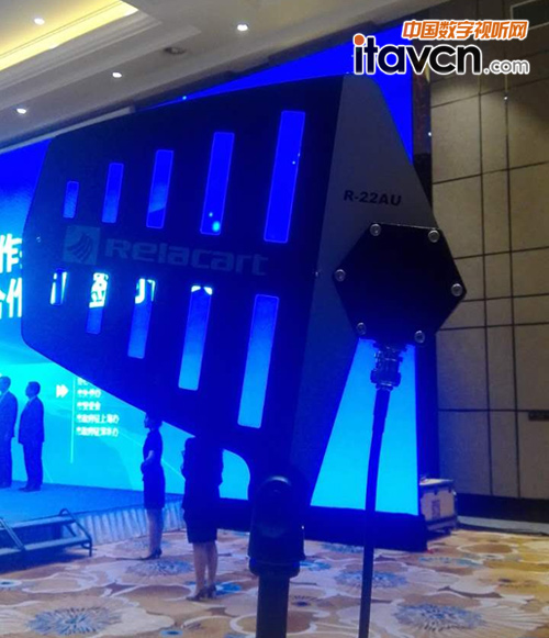 R-22AU有源指向性天線指向舞臺