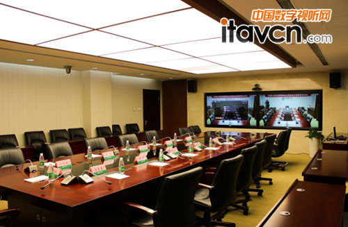 ��α��U�Ñ���Ը���x���Ϸ��Ӎ��Polycom��